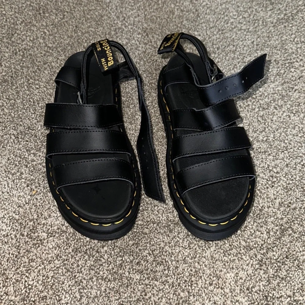 Dr Martens Size 6